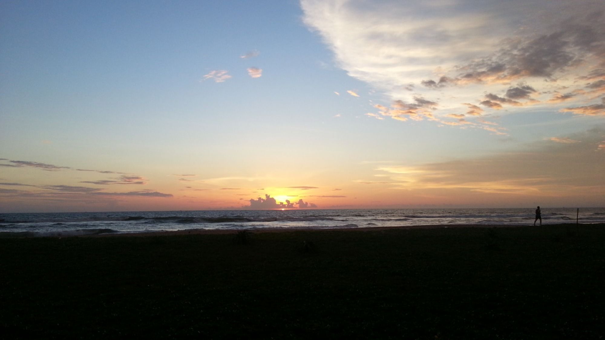 Ocean View Hotel Bentota Esterno foto